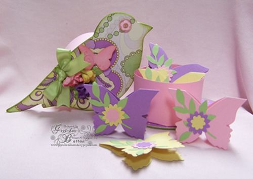 The Whimsical Wings Gift Box and set of Mini Butterfly Cards is the latest